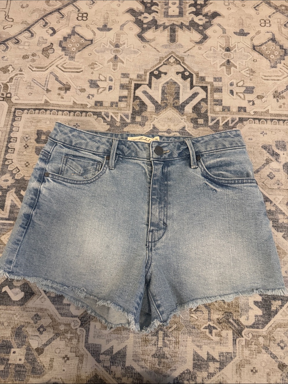 Upublished High Rise Distressed Cutoff Denim Shorts Light Wash Size 26